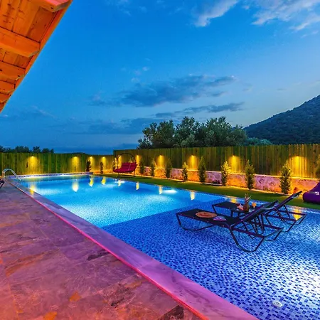 Hayit Villa Kas